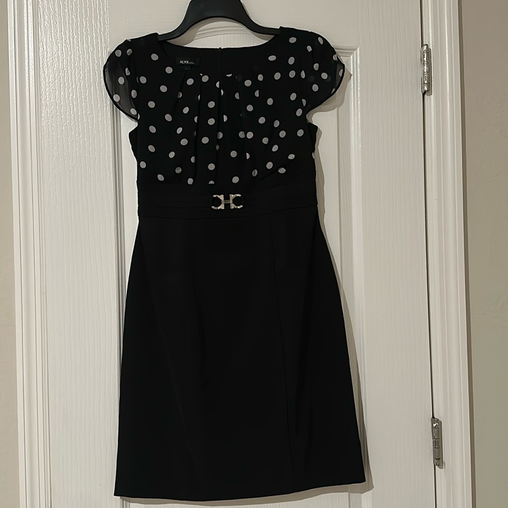 Elegant black dress🤩